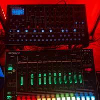 Roland SH-4d Roland TR-8