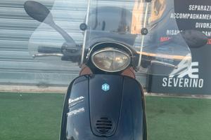 Piaggio vespa et 4 150 d'epoca