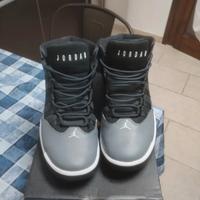 jordan max aura 44 grigio nero