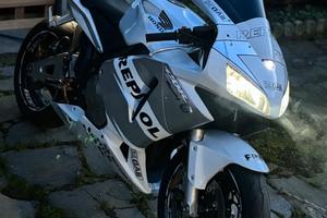Honda cbr 600 rr