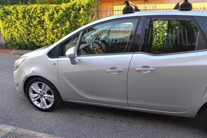 🚗 MERIVA  (FULL OPTIONAL)