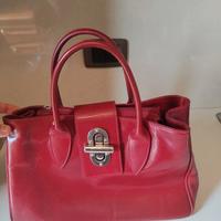 Borsa in pelle rossa