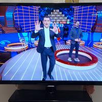 TV Samsung 32 pollici full hd decoder interno T2.