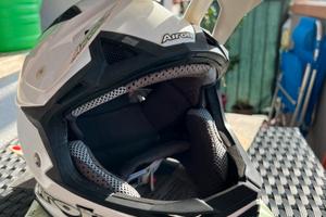Casco Airoh Fighters Color