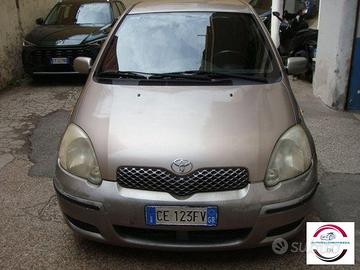 TOYOTA - Yaris - 16V 5 porte Sol