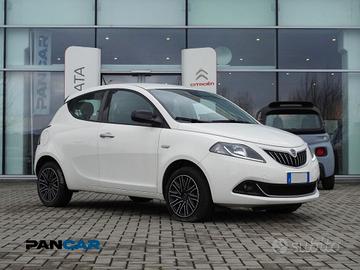 Lancia Ypsilon 1.0 FireFly 5 porte S&S Hybrid Gold