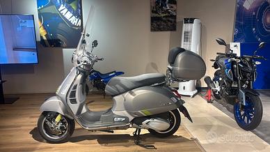 Vespa 310 GTS hpe SUPER TECH