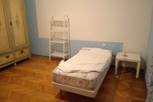 Stanza matrimoniale uso singola