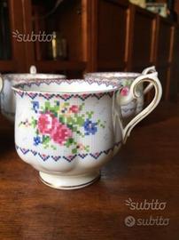 4 tazze by Royal Albert senza piatto