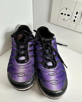 Nike Air Max Tuned 1