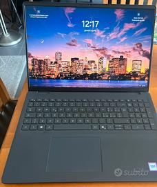 Dell Laptop DC16250 – 16"