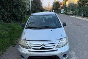 Citroen C3 1.1 GPL versione Exclusive.