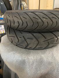 Gomme moto