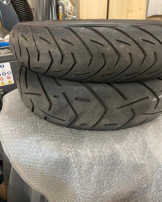 Gomme moto