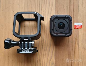 Gopro Hero 5 Session + Scheda SD 128 GB, Accessori