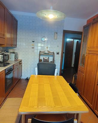 cucina completa di elettrodomestici 