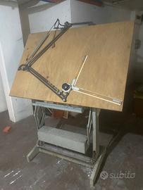 Tavolo da disegno
