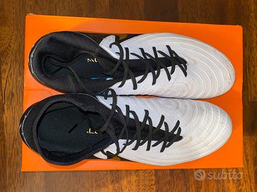 Scarpini Nike Phantom Luna II