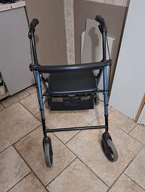 deambulatore  pieghevole 