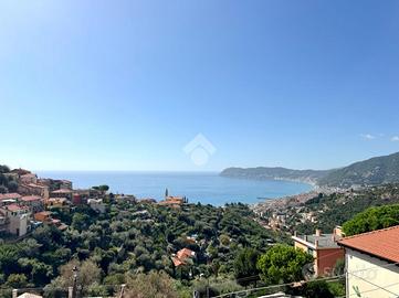 3 LOCALI A ALASSIO