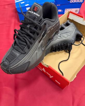 Lotti scarpe sportive firmate