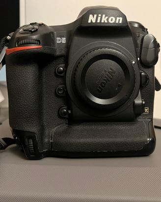Nikon D5 NITAL