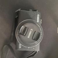 Canon EOS M200 Lens EF-M 22 mm  1:2 STM