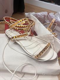 Sandali Valentino Garavani, 40, nuove