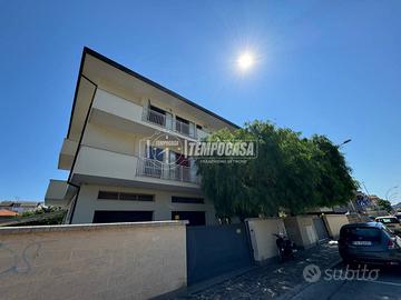 BILOCALE A DUE PASSI DAL MARE