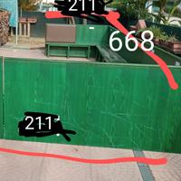 panche in legno con schienale imbottito