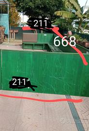 panche in legno con schienale imbottito