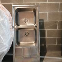 Lavello acciaio inox 2 vasche + scivolo 