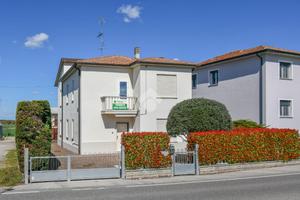 BIFAMILIARE A POGGIO RENATICO