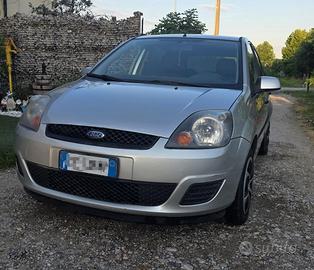 Ford fiesta 2007 1.2 benzina