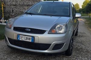 Ford fiesta 2007 1.2 benzina