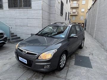 HYUNDAI i30 CW 1.6 CRDi VGT 16V 115CV Dynamic