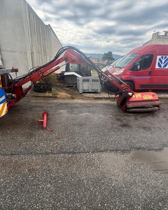 Braccio decespugliatore da 4,5 m dragone
