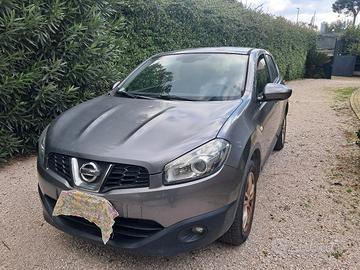 Nissan  Qashqai 1.5 DCI  ACENTA  