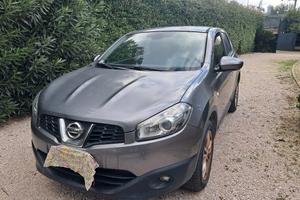 Nissan  Qashqai 1.5 DCI  ACENTA  