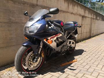 Honda cbr 929 