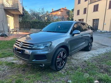 VOLKSWAGEN TOUAREG 3.0 V6
