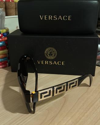 occhiali da sole Versace