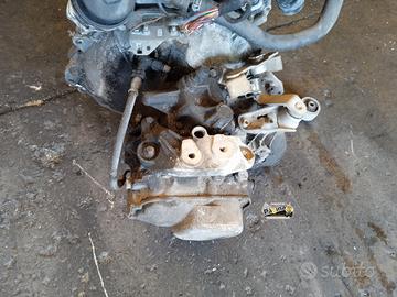 CAMBIO OPEL CORSA 1.0 B 2005 Z10XEP 562/2023