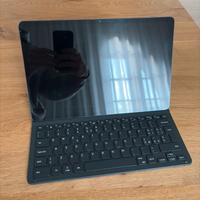 Samsung TabS7 FE con tastiera