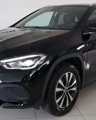 Ricambi completi MERCEDES GLA #054