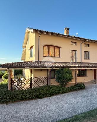VILLA SINGOLA A SAN MARZANO OLIVETO