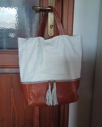 borsa in pelle bianca 