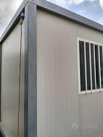 Baracca box container modulo abitativo