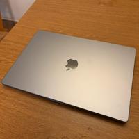 Macbook pro 16” m1 pro