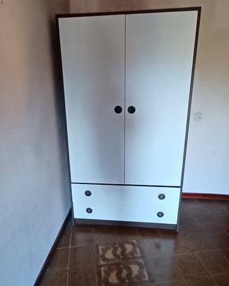 Armadio legno compensato